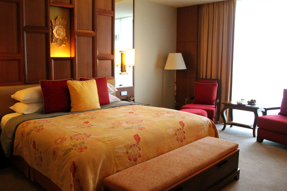 Shangri-La Chiang Mai Exterior photo